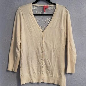 Dainty Lace Sweater XL